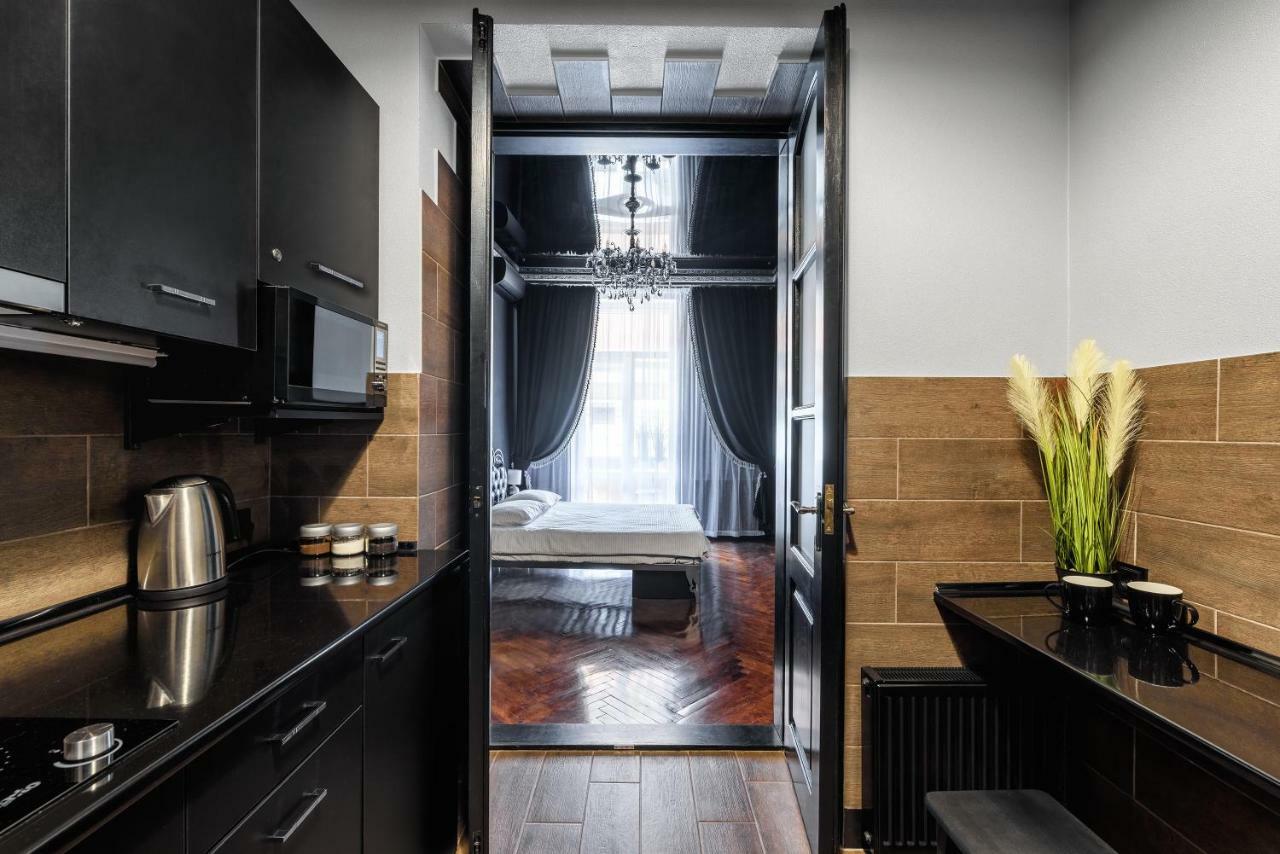 Apartment Secret Place リヴィウ エクステリア 写真