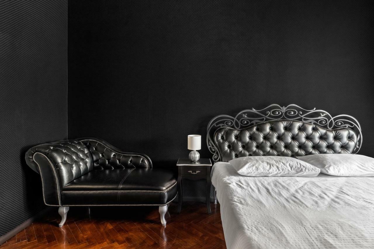 Apartment Secret Place リヴィウ エクステリア 写真